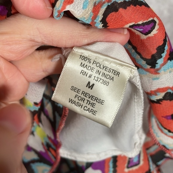 Truth NYC Multi-Color Geometric Print Flowy Crop Top | Size Medium - Picture 4 of 8